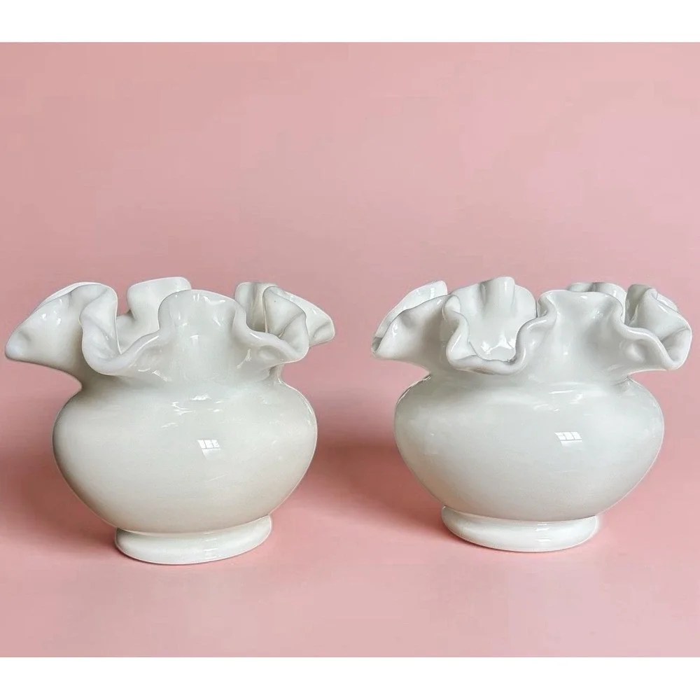 Fenton Ruffled Glossy Milk Glass Ball Vase Set Of 2 EUC